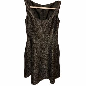 Jones Wear Dress Size 6 Black and Silver
